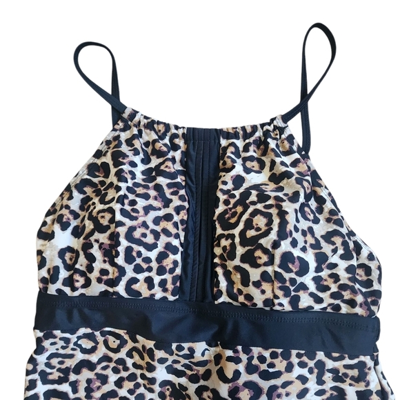 Alisha Levine Leopard Print One Piece Swimsuit - 10 - Picture 3 of 9